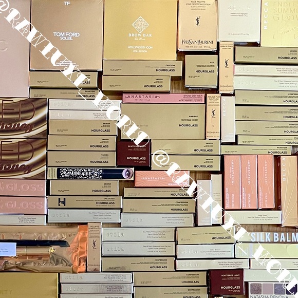 MAKEUP MYSTERY BOX DELUXE HIGH END BRANDS LUXE MYSTERY MAKEUP BOX BRAND NEW BNIB - Picture 5 of 15